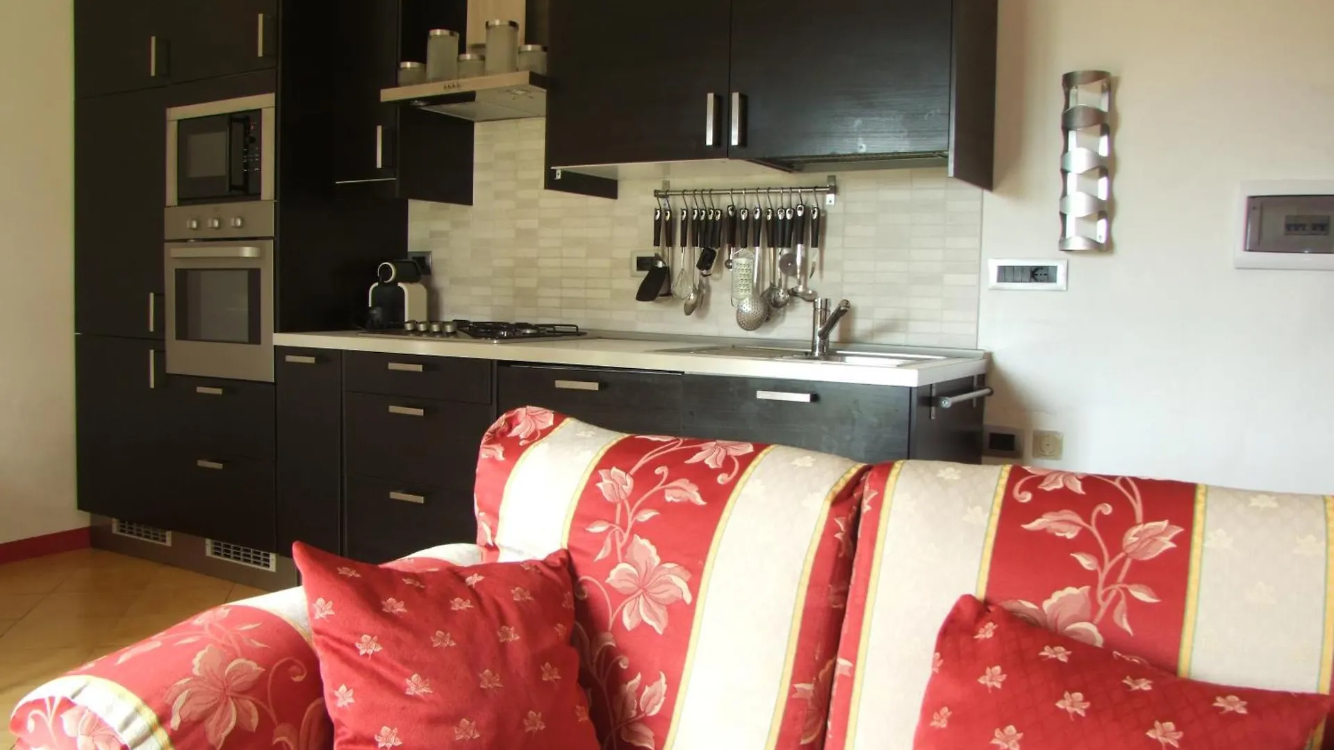 Acero Rosso Apartment Bellagio 0*,  Italy
